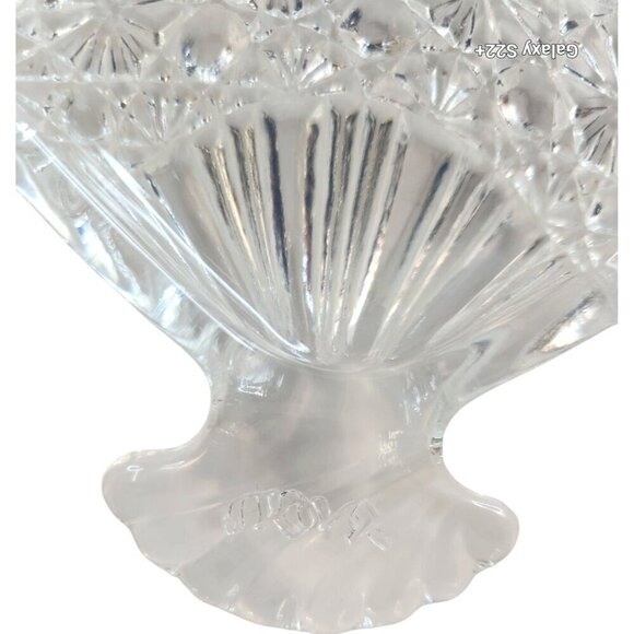 Vintage Avon Crystal Fan-Shaped Soap Dish, Candy Dish, Trinket Tray - Picture 10 of 10